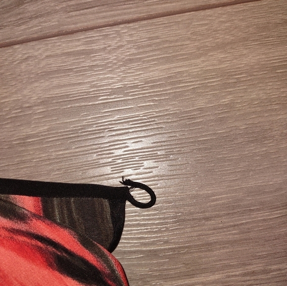 J. Crew keyhole she'll in  floral splash - Picture 8 of 9